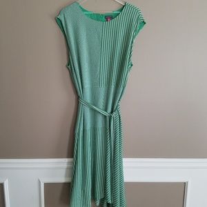Vince Camuto Sleeveless Tie Front Dress - Size 20